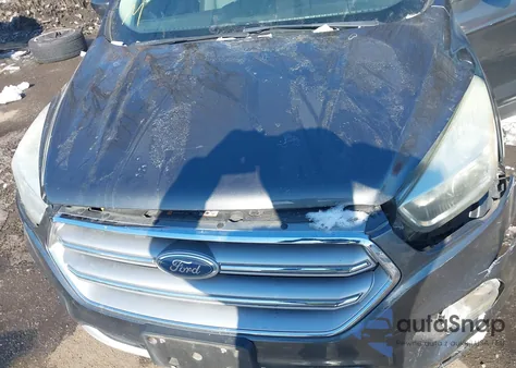 2017 Ford Escape Se from USA, damaged, VIN 1FMCU0GD2HUD40387